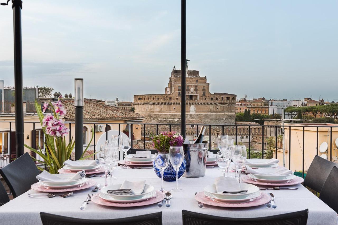 ローマIdyllia - Penthouse In Navona Areaアパートメント エクステリア 写真