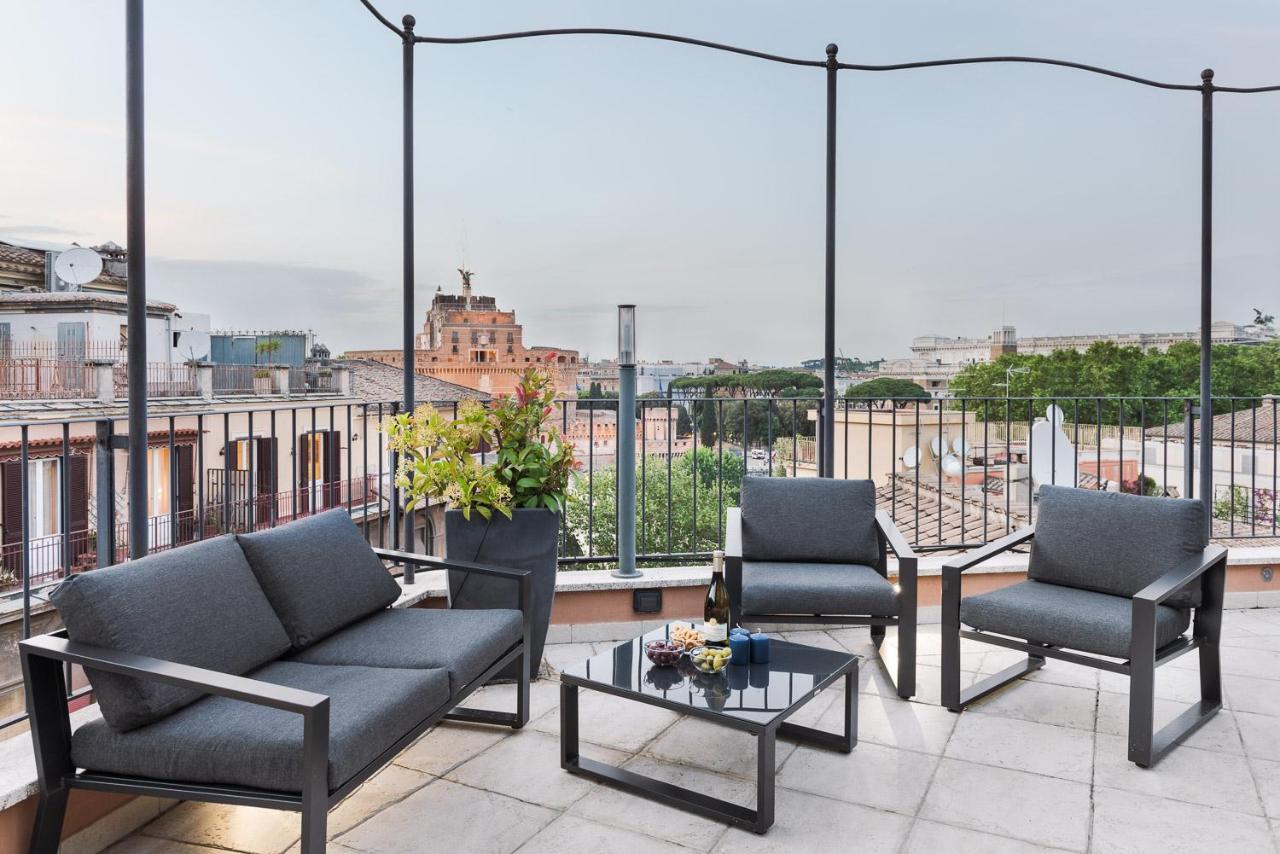 ローマIdyllia - Penthouse In Navona Areaアパートメント エクステリア 写真