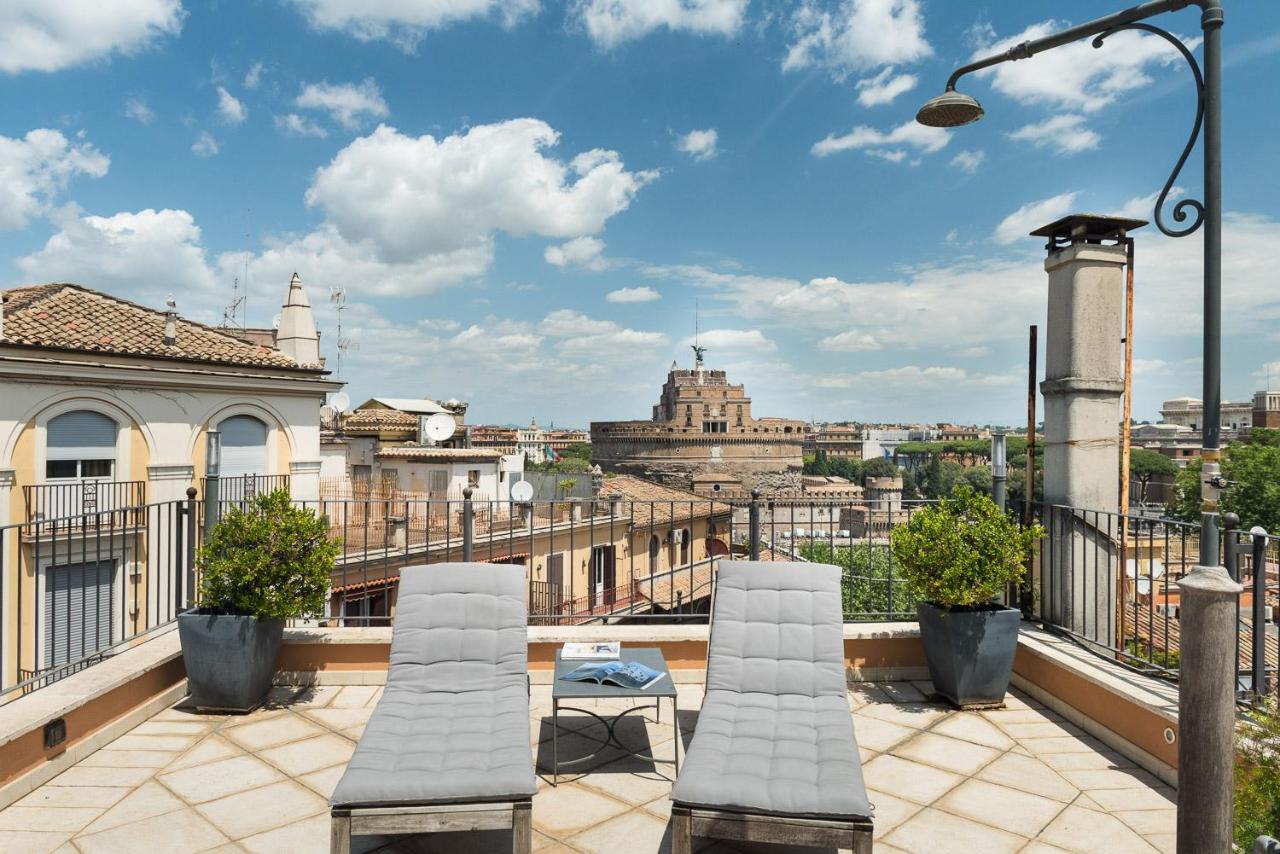 ローマIdyllia - Penthouse In Navona Areaアパートメント エクステリア 写真