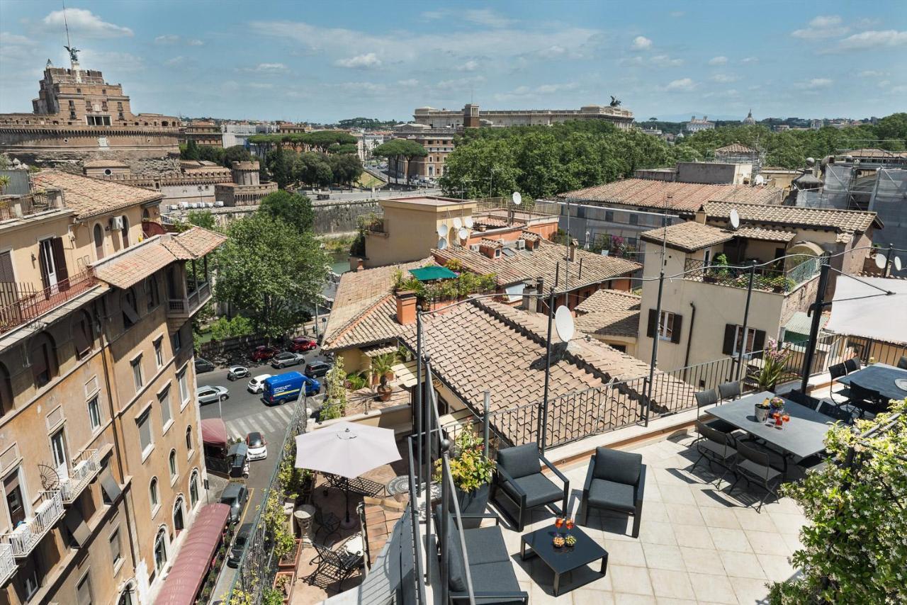 ローマIdyllia - Penthouse In Navona Areaアパートメント エクステリア 写真